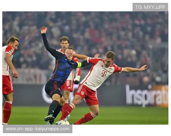 AC米兰中场直传造成对方后防走位混乱