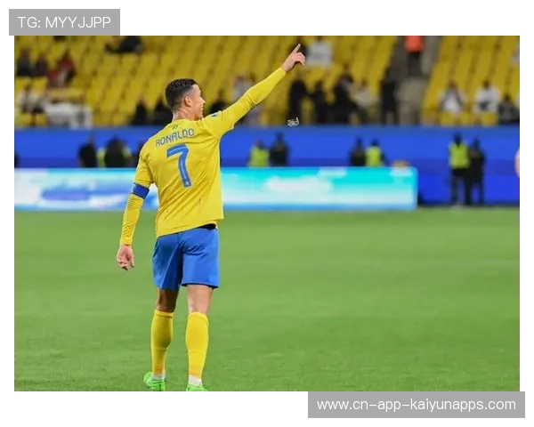 C罗本赛季目标直指金靴，挑战巅峰再创辉煌