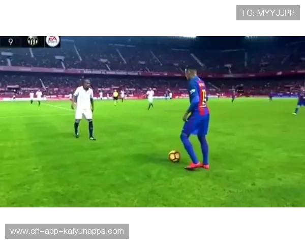 内马尔舞步连闪后横传制造大空间，巴西前场组织更流畅